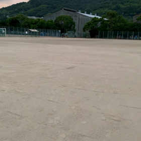 100メートルの画像