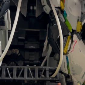 7動画　解体匠機νガンダム&アムロwithホットウィール　カウンタックLP5000QVの画像