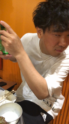元同居人と韓国料理屋で変なノリの記事動画