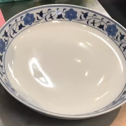 盛り付けもプロに任せて下さい！の記事動画