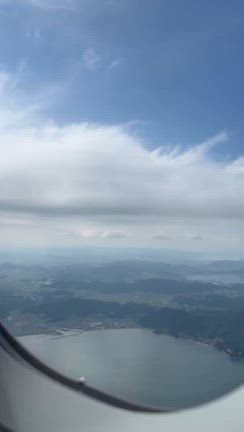 T-CATから羽田空港　空からの眺め　高松旅の記事動画