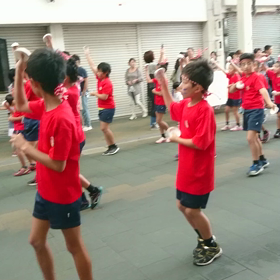 踊りの画像