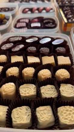 チョコ好きにはたまらない♡今年も行って来ました！ボンボンショコラ作り♪　の記事動画