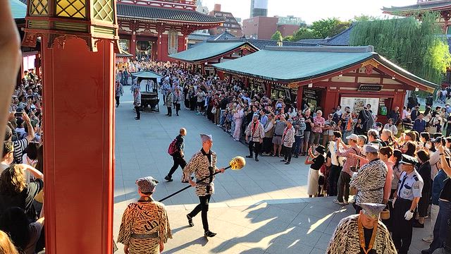 浅草寺の菊供養（2026）の記事動画