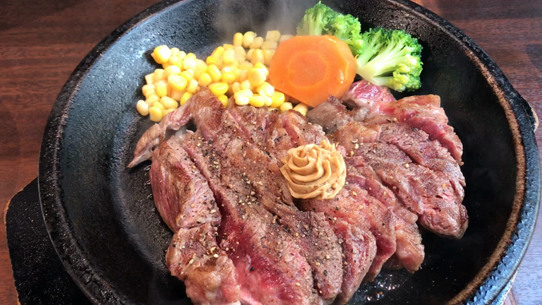 病院帰りに前日絶食後のランチ。の記事動画