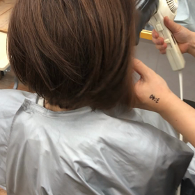 この夏ミルクティーベージュが人気の画像