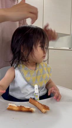 1歳女子えのき姫の髪の結び方〜の記事動画