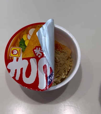 カプ麺続きの記事動画