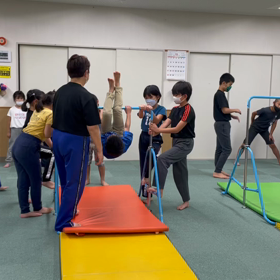 11月11日の体育教室・Bクラス✴️主運動・鉄棒✴️の画像