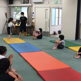 6月3日の体育教室・Bクラス✴️主運動・マット種目/側転➕ロンダード➕後転✴️の画像