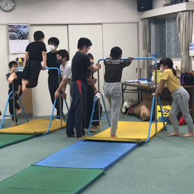 12月10日の体育教室・Bクラス✴️主運動・鉄棒/鉄棒➕マット組み合わせ✴️の画像