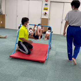 10月21日の体育教室・Aクラス✴️逆上がり✴️の画像