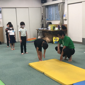 12月10日の体育教室・Aクラス✴️前転テスト✴️の画像