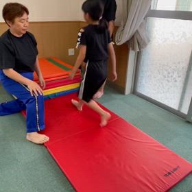 6月13日の体育教室・Bクラス✴️ブリッジから立ち上がり✴️の画像