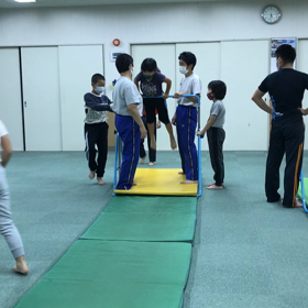11月12日の体育教室・Bクラス✴️主運動・鉄棒/鉄棒➕マット組み合わせ✴️の画像
