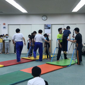 11月26日の体育教室・Bクラス✴️空中前まわ  り✴️の画像