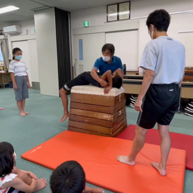 8月18日の体育教室・Bクラス✴️主運動・跳び箱/台上後転✴️の画像