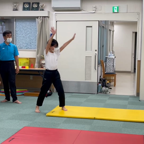 5月12日の体育教室・Bクラス✴️マット運動/ロンダード✴️の画像