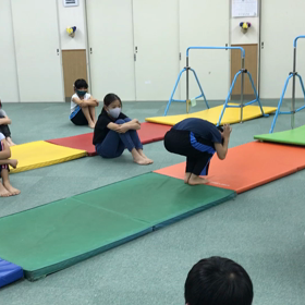 11月26日の体育教室・Bクラス✴️後転テスト✴️の画像