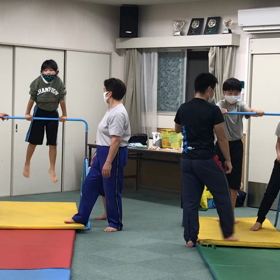 12月3日の体育教室・Bクラス✴️鉄棒➕マット組み合わせ✴️の画像