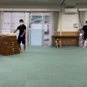 9月16日の体育教室・Bクラス✴️腕立て跳びあがり✴️の画像