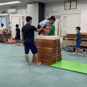 9月2日の体育教室・Bクラス✴️腕立て跳び上がり/腕立て開脚跳び✴️の画像