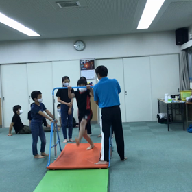 11月5日の体育教室・Bクラス✴️鉄棒➕マット組み合わせ✴️の画像