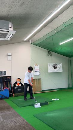 昨日は荒井陸プロ来店の記事動画