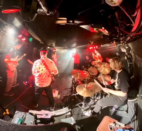 ライブの記事動画