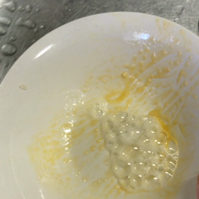 (動画あり)前々からこりゃスゲェ〜って思ってた、納豆のネバネバを取る液体の画像