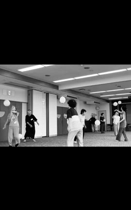 遊ぶように踊るの記事動画