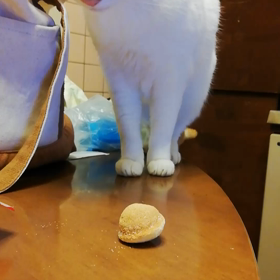 鈴カステラとかいちゃんの画像