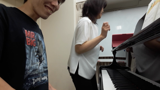 2期募集します。2月に発表会参加できるチャンス♪大人男子のファーストピアノの記事動画