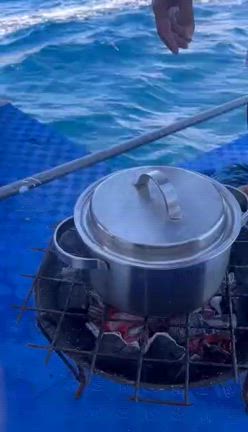 CEBU【セブ島駐在員】休日は海で遊び中！フィリピン探偵事務所CEBUの記事動画