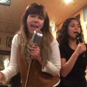 DREAMTRIO で Bruno Marsの画像