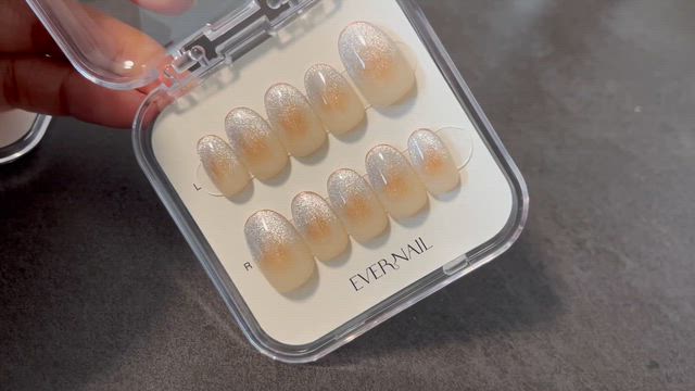 繰り返し使えるジェルネイル「EVER NAIL(エバーネイル)」の魅力