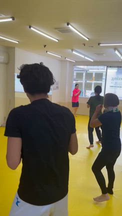 午前中から楽しくフィットネス！の記事動画