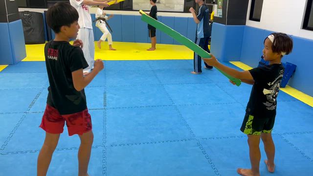 稽古の様子の記事動画