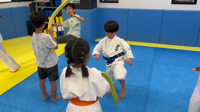 稽古の様子の記事動画