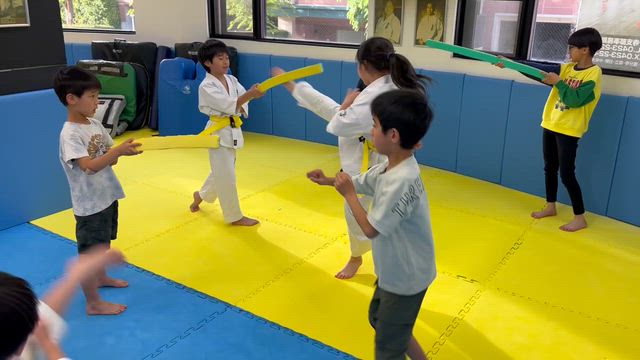 稽古の様子の記事動画