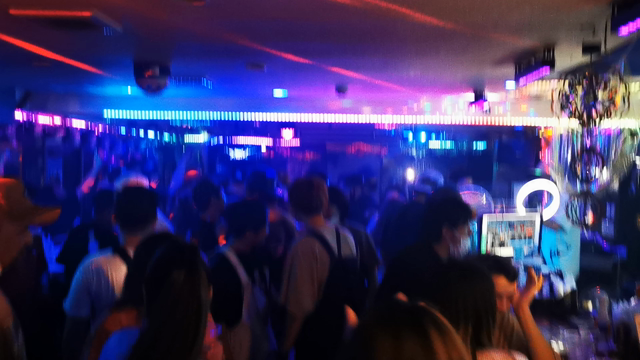 竹ノ塚は酒の塚！！の記事動画