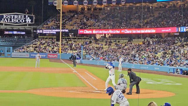 2025年4月アメリカ旅行(ドジャース対マリナーズ 観戦　ドジャースタジアムにて)の記事動画