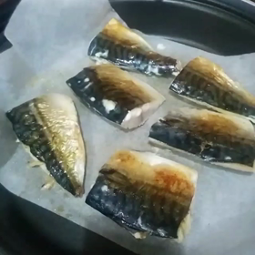 焼き魚の画像