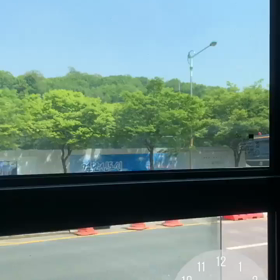 韓国から日本への画像
