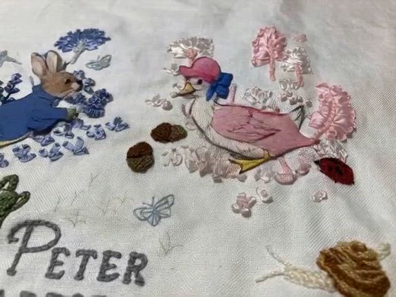 アシェット刺繍でつくるピーターラビットの世界55回〜57回リボン刺繍の記事動画