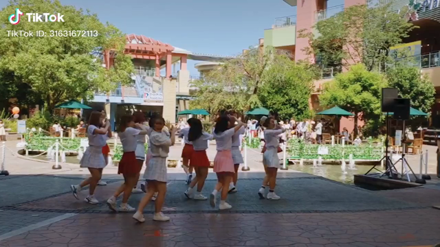 KPOPカバーの記事動画