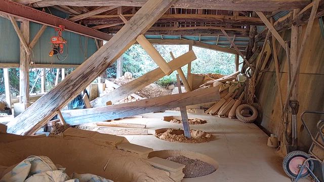 小鹿田焼の里の記事動画
