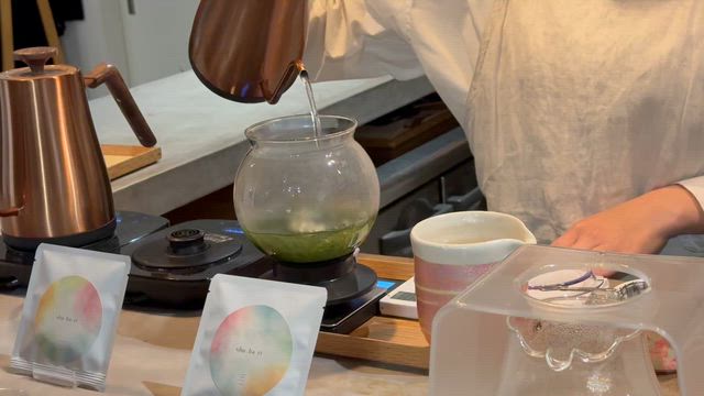 金沢茶寮へ金沢塗り体験にヾ(◍'౪`◍)ﾉﾞ駐車場もありました♩の記事動画