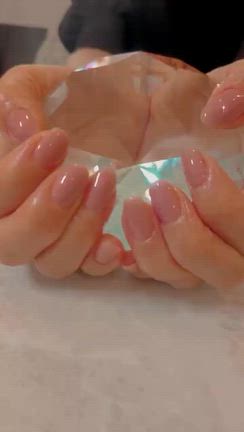 ネイルアート？　そしてグレーテル座の記事動画