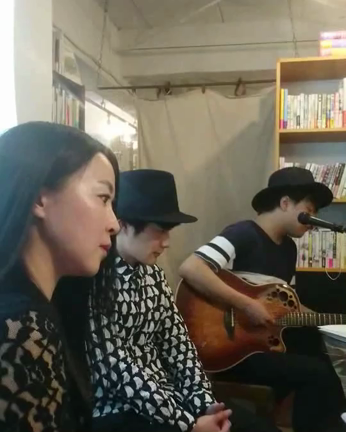 昨日、短歌ライブが無事に終わりました。の記事動画